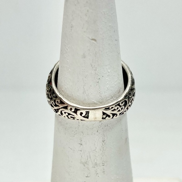 100% Sterling 925 Silver Stamped Scroll Engraved Swirl Boho Gypsy Hippie Ring 5 - Picture 6 of 10